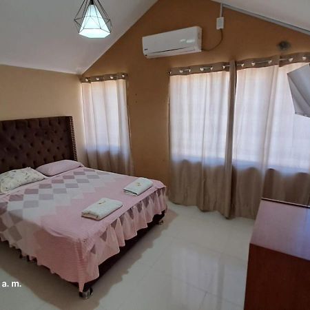 Hotel Hoskins Talara Habitaciones Con Aire Acondicionado Cerca Al Centro Refineria Y Plaza Vea Kültér fotó